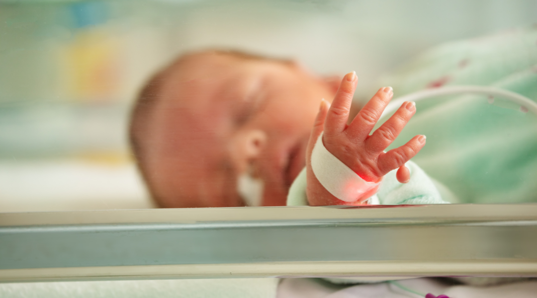 N&atilde;o &uacute;ng thủy c&oacute; thể đến từ nguy&ecirc;n nh&acirc;n bẩm sinh